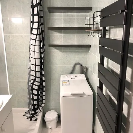 Climatise Avec Piscine & Bleu Marine Daire Lacanau