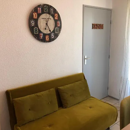 شقة Climatise Avec Piscine & Bleu Marine لاكانو