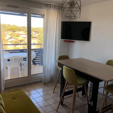 Climatise Avec Piscine & Bleu Marine شقة *