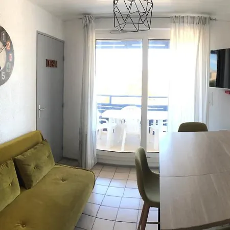 Climatise Avec Piscine & Bleu Marine شقة لاكانو